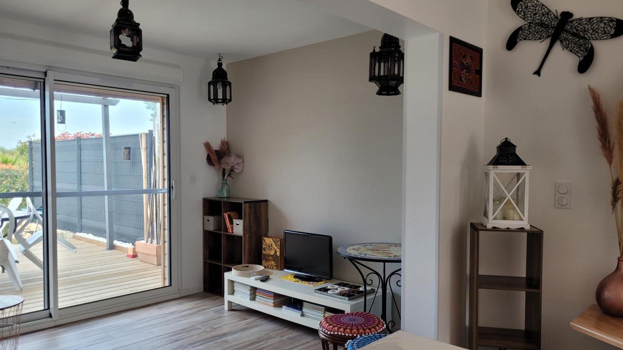 Gite Du Soleil Maison Lumineuse Avec Terrasse Solarium Parking Prive Sorede Bagian luar foto